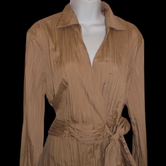 Jessica Beige Wrap Blouse Size Large